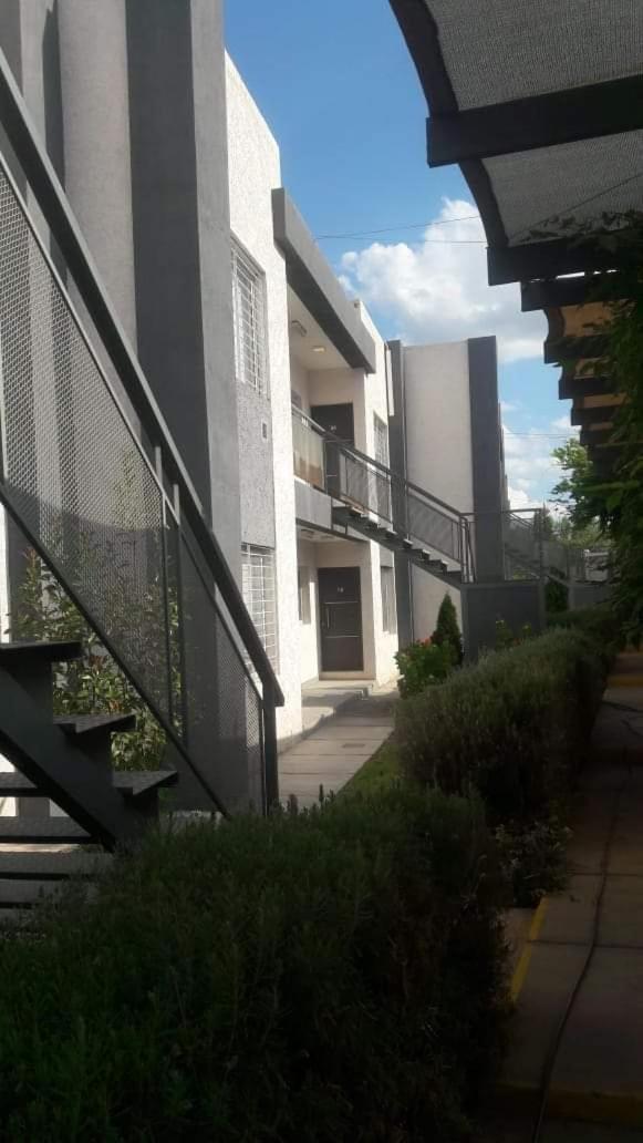 Departamentos Boutique De Disenador " Terraza 26 " - Cochera - Vista A La Montana - Cancelacion Gratuita - Sin Pagar Por Adelantado Мендоса Екстер'єр фото